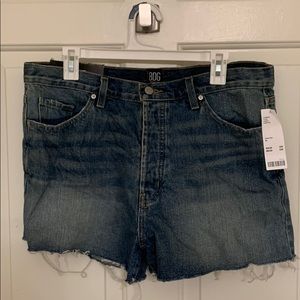 Urban outfitters boyfriend low rise jean short